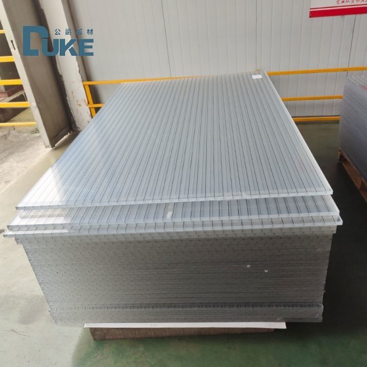 Lembaran Akrilik Cor 100% Bahan Murni Ketebalan 5mm hingga 20mm Panel Tahan Lama untuk Penghalang Suara / Penghalang Kebisingan Luar Ruangan