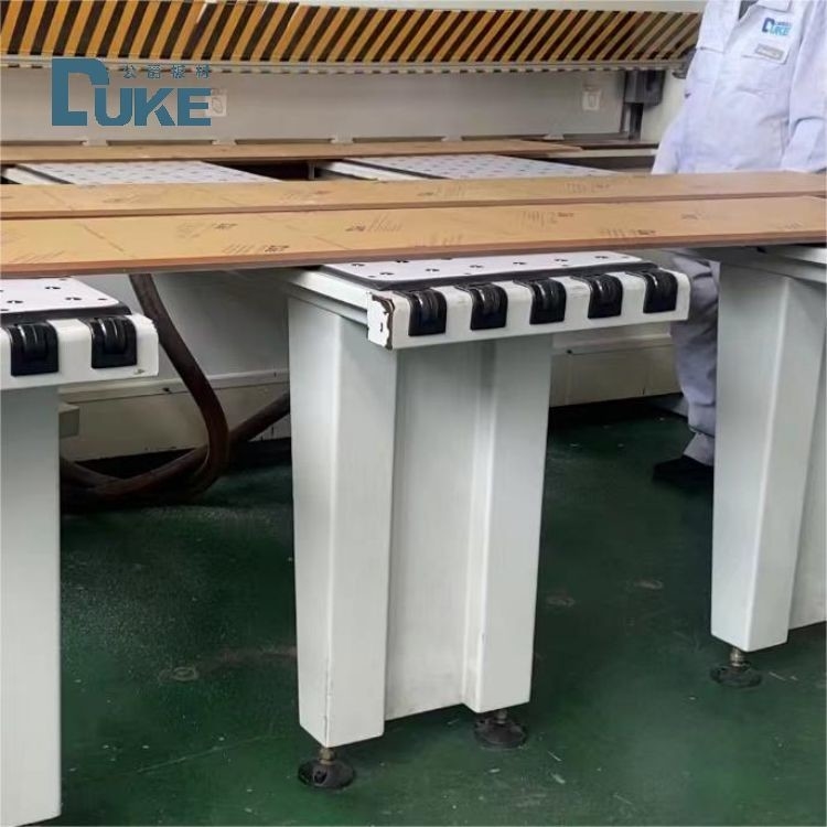 Anti Kuning Disesuaikan Lembar Akrilik Bening tebal Panel PMMA Untuk Outdoor Window CNC Pemotongan 10mm