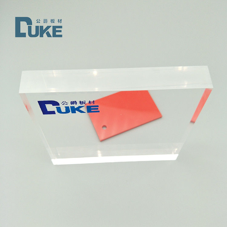 8mm Jelas PMMA Cast Acrylic Sheets tahan panas Ukuran Custom Laser Cutting UV Printing Ukiran Cahaya Iklan